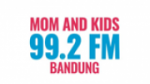 Écouter Mom & Kids Radio en live